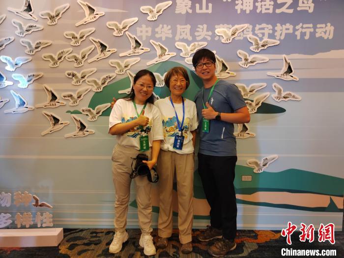 中华凤头燕鸥守护行动在浙江启动两岸鸟类志愿者共参与